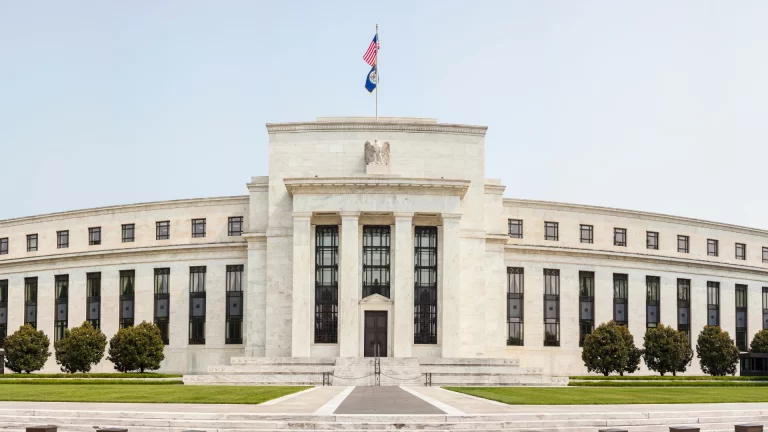 Federal reserve front